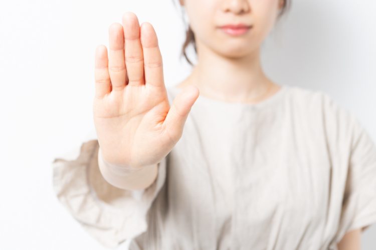 糸リフトのひきつれでマッサージはしない