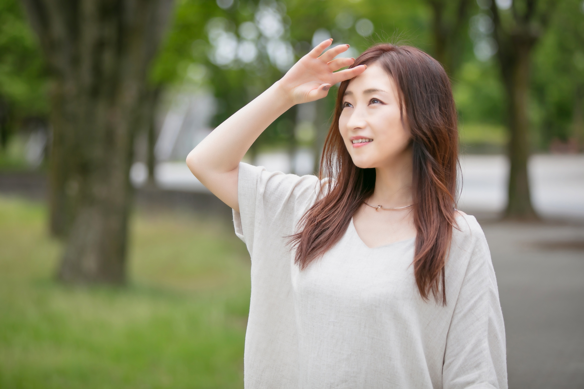 肝斑の原因は摩擦?さまざまな原因を解説