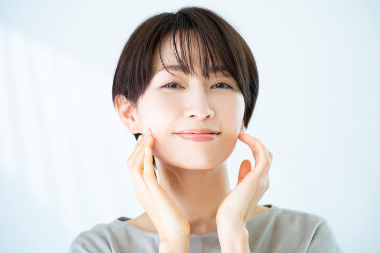 美しい皮膚を再生させる皮膚の再生医療